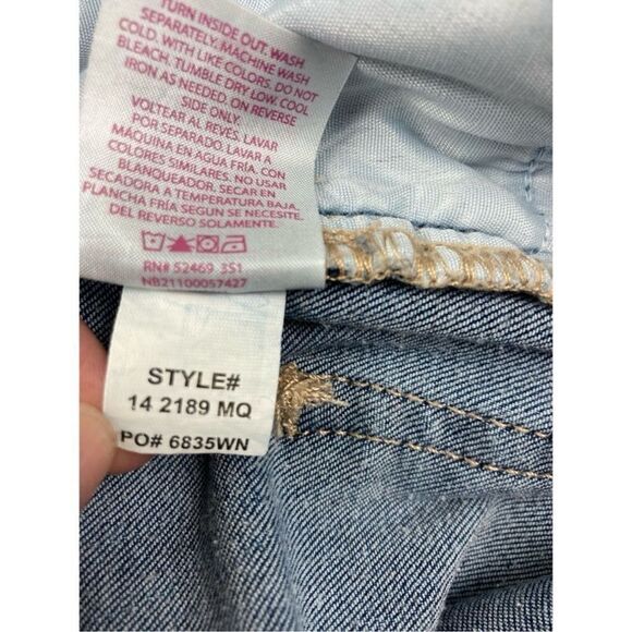 No Boundaries Juniors daisy print Curvy Ultra High Rise Crop Skinny Jeans - Picture 7 of 7